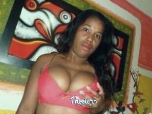 1hooters