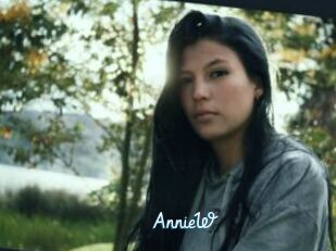 AnnieW