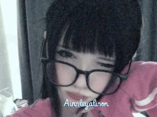Ainsleyalison