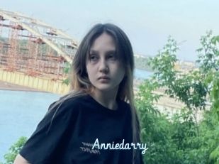Anniedarry
