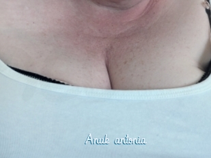 Anuk_antonia
