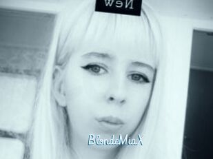 BlondeMiaX