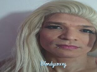 Blondycoxxy