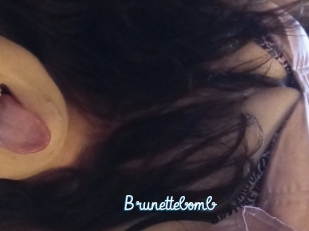 Brunettebomb