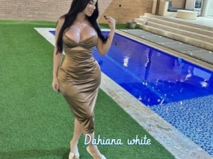 Dahiana_white