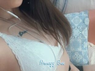 Honeyy_Bee