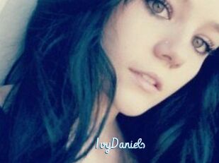 Ivy_Daniels