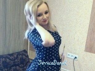 Jessica_Daniel