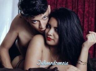 Julieandronnie