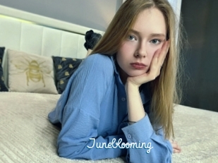 Juneblooming