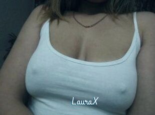 LauraX