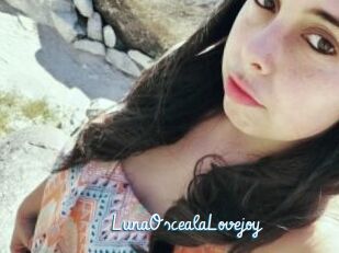 LunaOscealaLovejoy