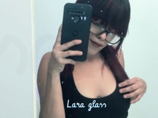 Lara_glass