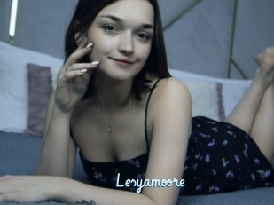 Lesyamoore