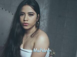 MiaPeterss