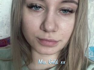 Mia_Gold_xx