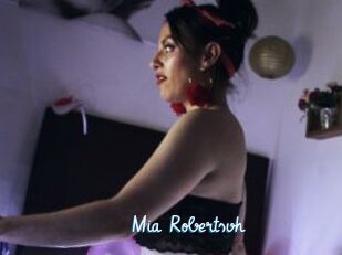 Mia_Robertsvh
