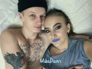 MikaDavis