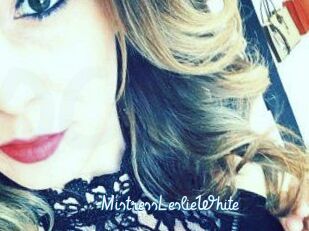MistressLeslieWhite