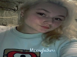 Maxinefeathers