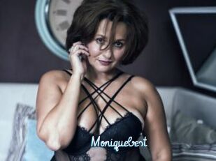 Moniquebest