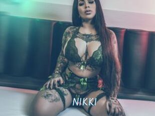 NIKKI_SUCK