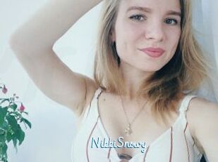 NikkiSnowy