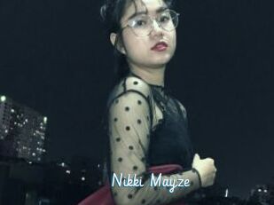 Nikki_Mayze