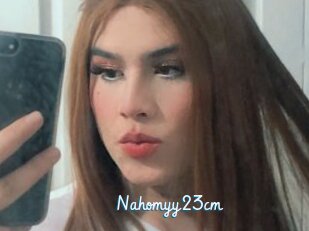 Nahomyy23cm