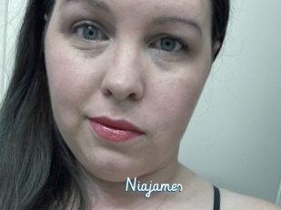 Niajames