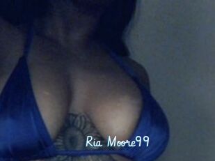 Ria_Moore99