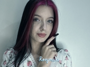 Roxymaxx