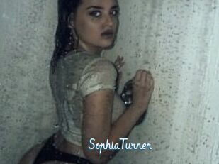 Sophia_Turner