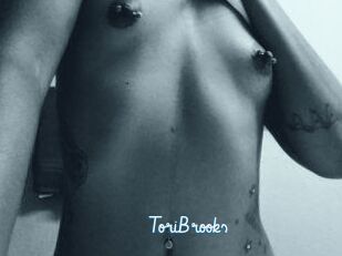 Tori_Brooks
