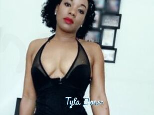 Tyla_Jones