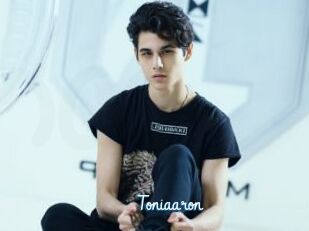 Toniaaron