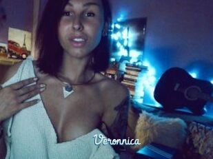Veronnica