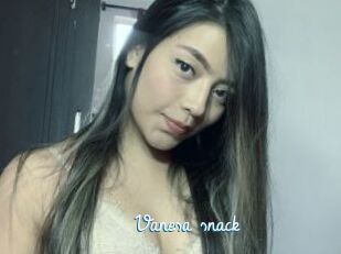 Vanesa_snack